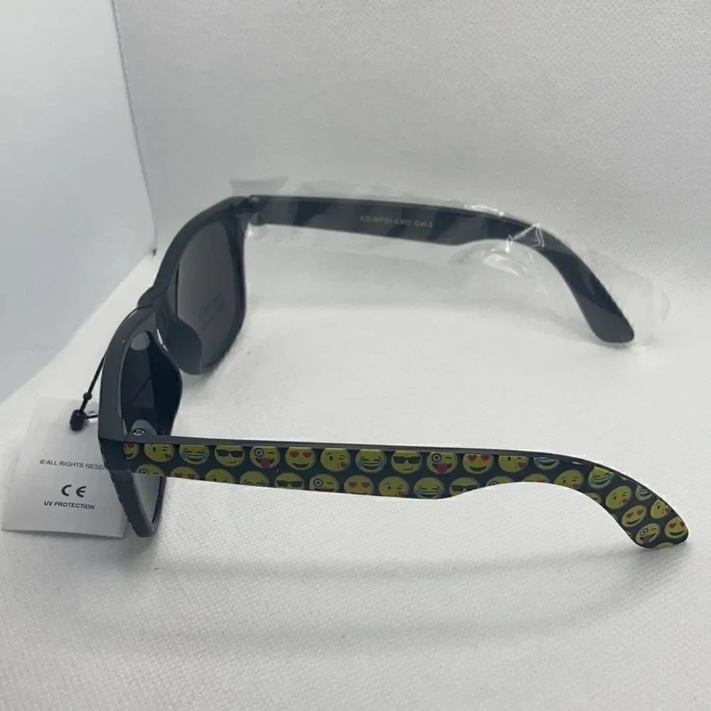 Retro Kids Emoji Mirrored Sunglasses